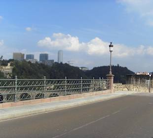 Straße zu den Kasematten