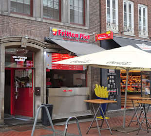 Außenansicht vom Fritten Piet in der Altstadt