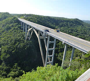 Ausflug "Schwiegermutterbrücke" nach Havanna