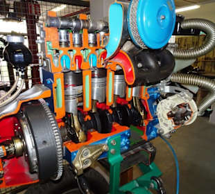 Blick in einen modernen Motor