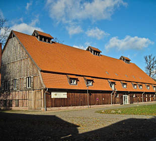 Парк Замка Ойтин. Золотая осень.