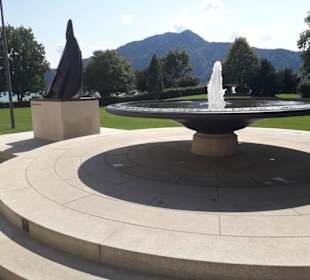 Stiftung von Herzog Max und  Herzogin von Bayern