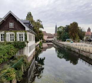 Maison des Ponts Couverts