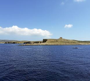 Turm von Comino in Insel Comino