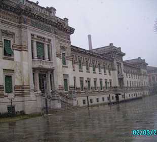 Entrata laterale delle terme berzieri