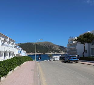Auf dem Weg zur Tauchbasis, Uferstraße, vom Hotel 