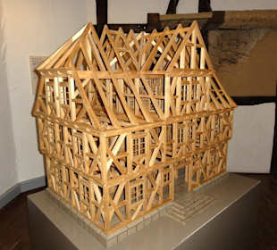 Holzwerkstatt - Modell eines Hauses
