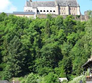 Blick auf das Château aus der Stadt Vianden