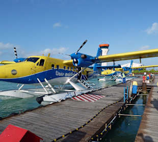 Wasserflugzeug für den Transfer