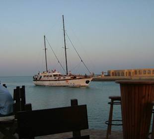 Heimkehr eines Tauchschiffes