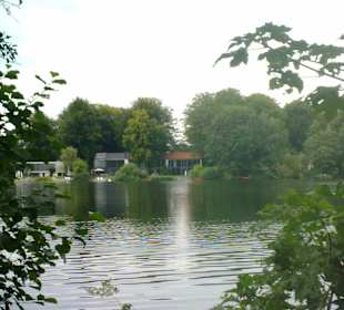 Schöne Wohnlage am Wasser