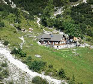 Silberkarhütte Anblick SilberkarHöhenweg