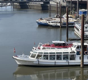 Blick auf den Sporthafen