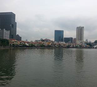 Fluß kurz vor Marina Bay