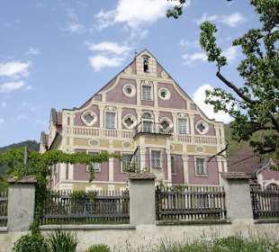 Ansitz, Hauptgebäude