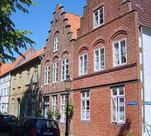 Ein Rundgang durch die "Rosenstadt" im Sommer 