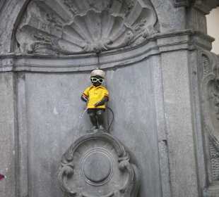 Manneken celebra el tour