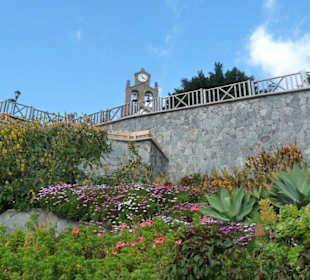 Die Pfarrkirche von Santa Lucia