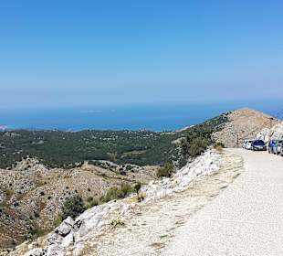 Auf dem Gipfel des Pantokrator