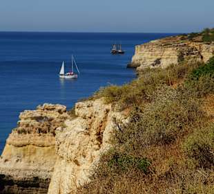Bucht der Praia da Marinha