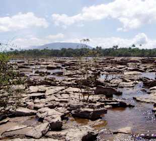 Platea - Zulauf zum Wasserfall