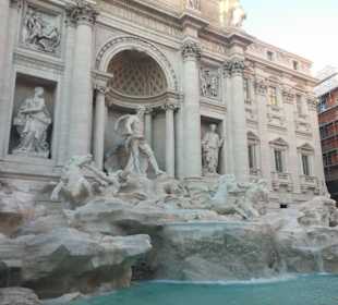 Trevi Brunnen