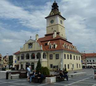 Mitten auf dem Rathausplatz
