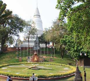 Wat Phnom, Phnom Penh