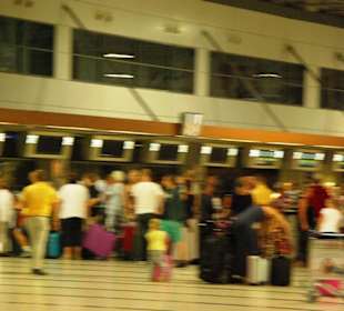 Abflugbereich Terminal II um 23Uhr