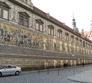 Nordwand des Stallhofes - der Fürstenzug