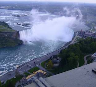 Niagara Falls auf der kanadischen Seite 792 Meter