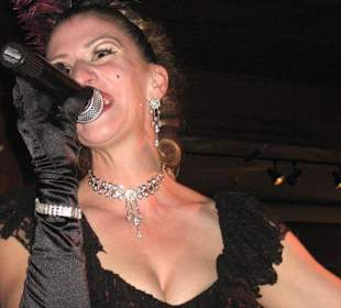 Diamond Tooth Gertie´s