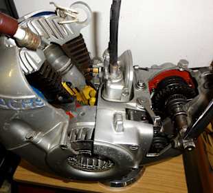 Exponate aus der Autowerkstatt