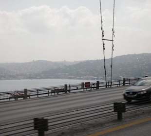 Most łaczący Europę z Azją