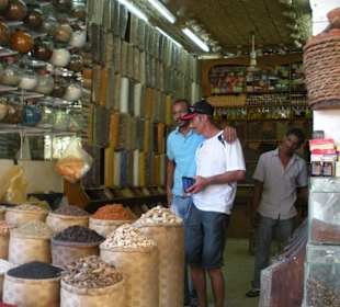 Kaffee, Tee, Gewürze