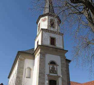 Die Kath. Kirche St. Oswald von Happertshausen