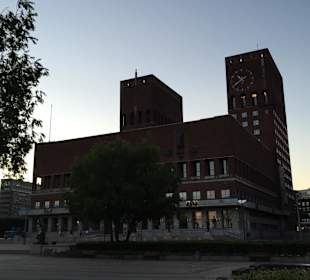 Rathaus, 15 Minuten entfernt