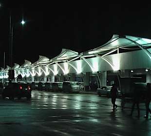Ankunft Terminal - 4 Uhr früh