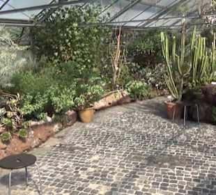 Kanarenschauhaus - Berggarten