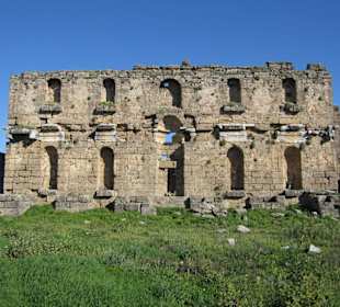 Aspendos nicht nur das Theater