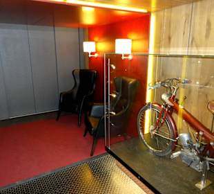 Im Lift zur 6. Etage des PS.Speichers