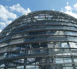 Blick zur Reichstagskuppel