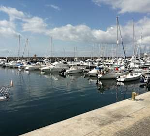 Hafen Puerto Calero