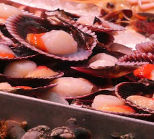 Bunter Markt in Santa Cruz