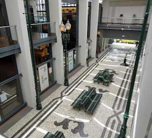 Blick in den Zentralbereich des Museums