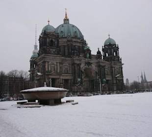 Outside of Berlin Cathedral in winter