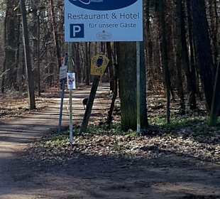 Schild an der Seepromenade