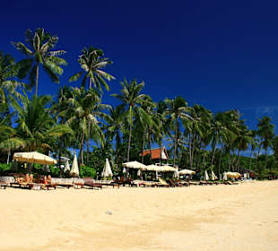 Strand Maenam beim Hotel Pinnacle Samui