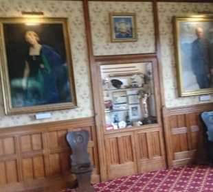 Diele des Palace House.