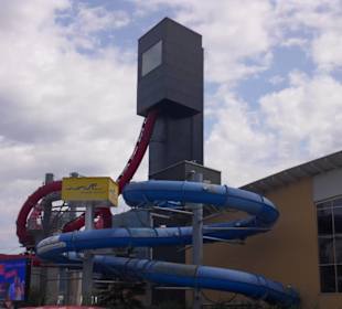 Basen Wave - Waterslide